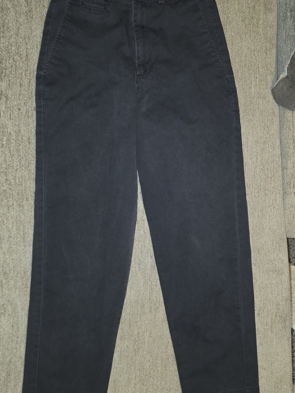 women's Dockers flat-front chino pants in a size 6 Petite